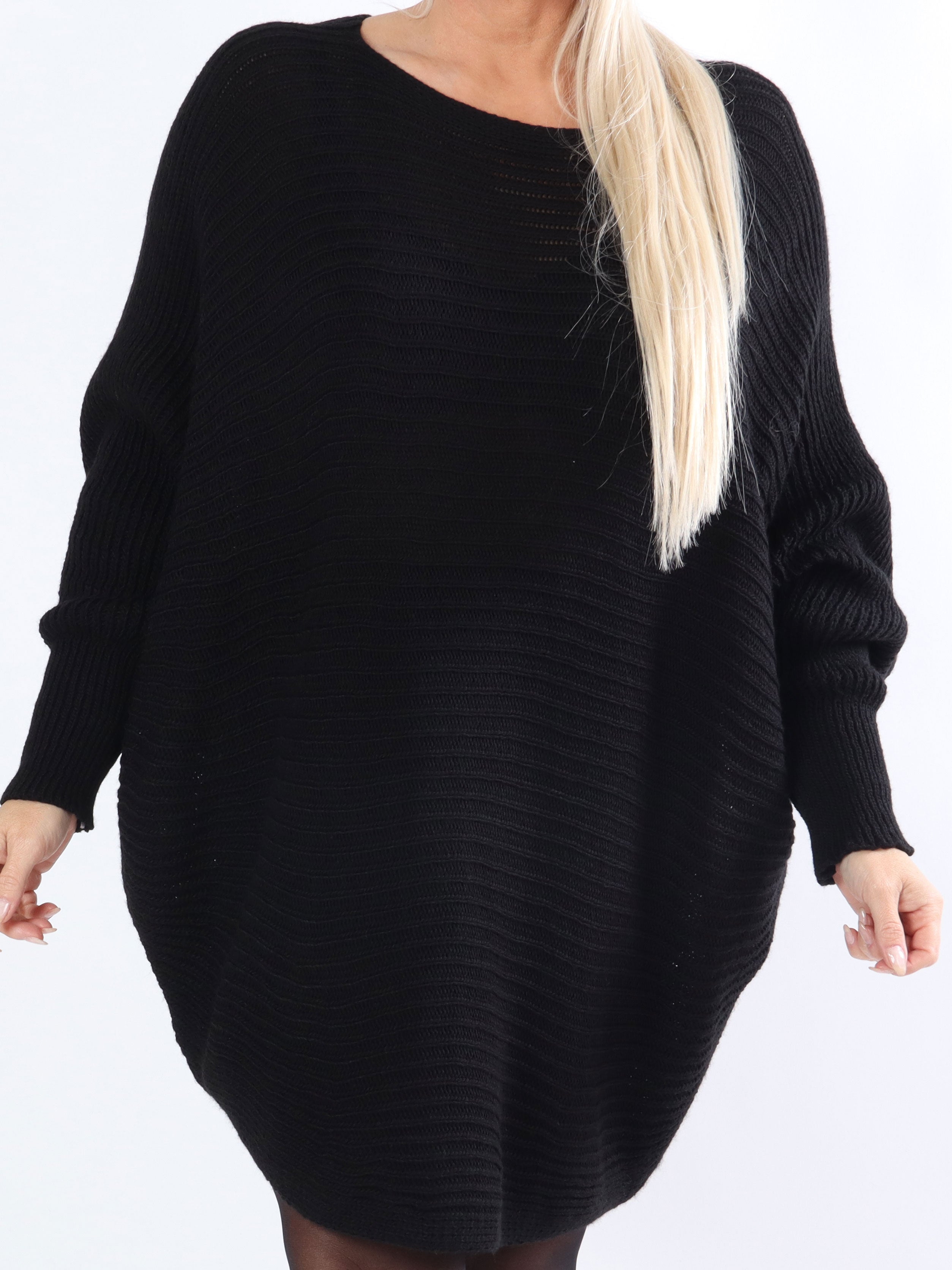 Gabbi - Plus size stickat med fladdermusärmar